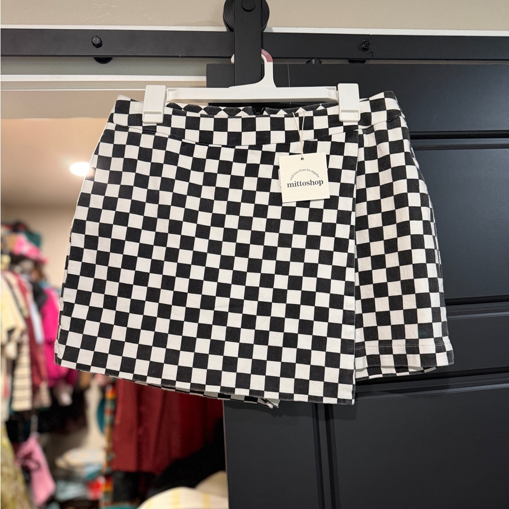 Black and White Checkered Skirt
